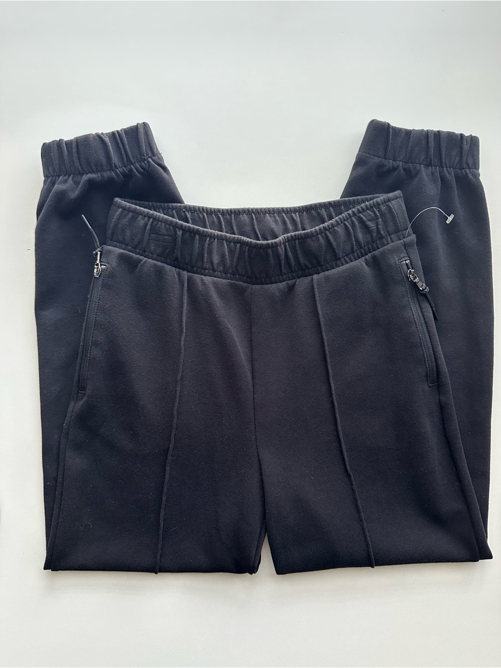 Old Navy Active Dynamic Fleece Black high rise Zipper Jogger Sweatpants NWOT!